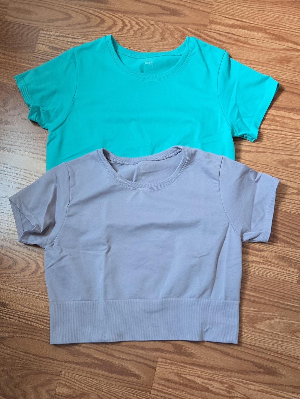 Lot of 2 - Offline by Aerie Crop Short-Sleeve Active Tops